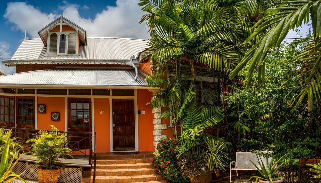 Inn At 87 Port of Spain Eksteriør billede